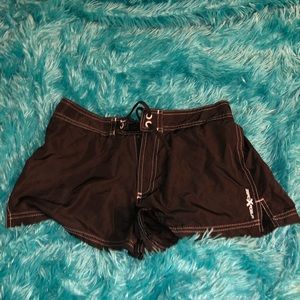 Women’s board shorts
